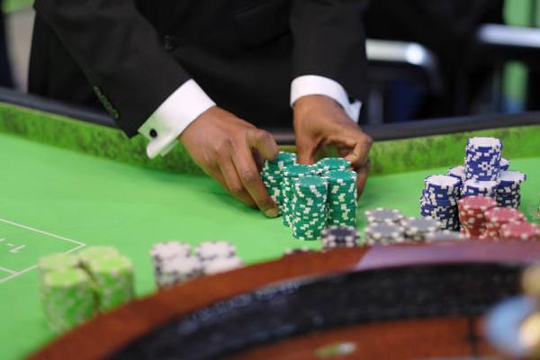 Examining Hidden Fee Disclosures and Bahrain Online Casino